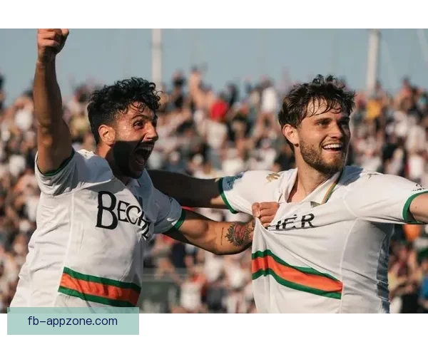 帕尔马击败特尔纳纳 拉博庆祝进球称在球迷面前拿下三分更有意义 帕尔马击败特尔纳纳 拉博庆祝进球称在球迷面前拿下三分更有意义